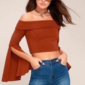 Lulu’s bell sleeve off the shoulder crop top NWT